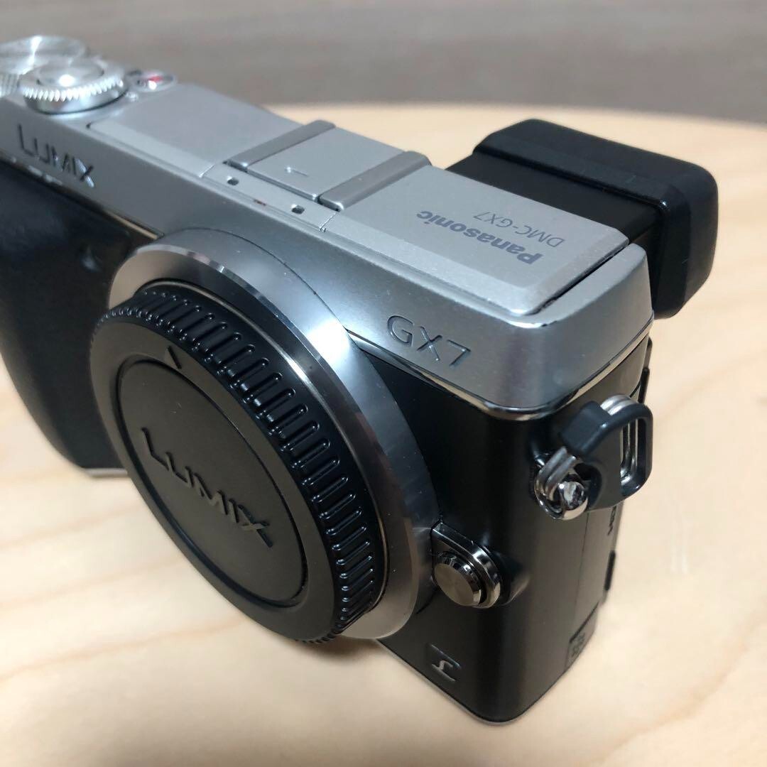 Exc+3 in Box] Panasonic Lumix DMC-GX7 Silver &OLYMPUS 14-42mm Lens