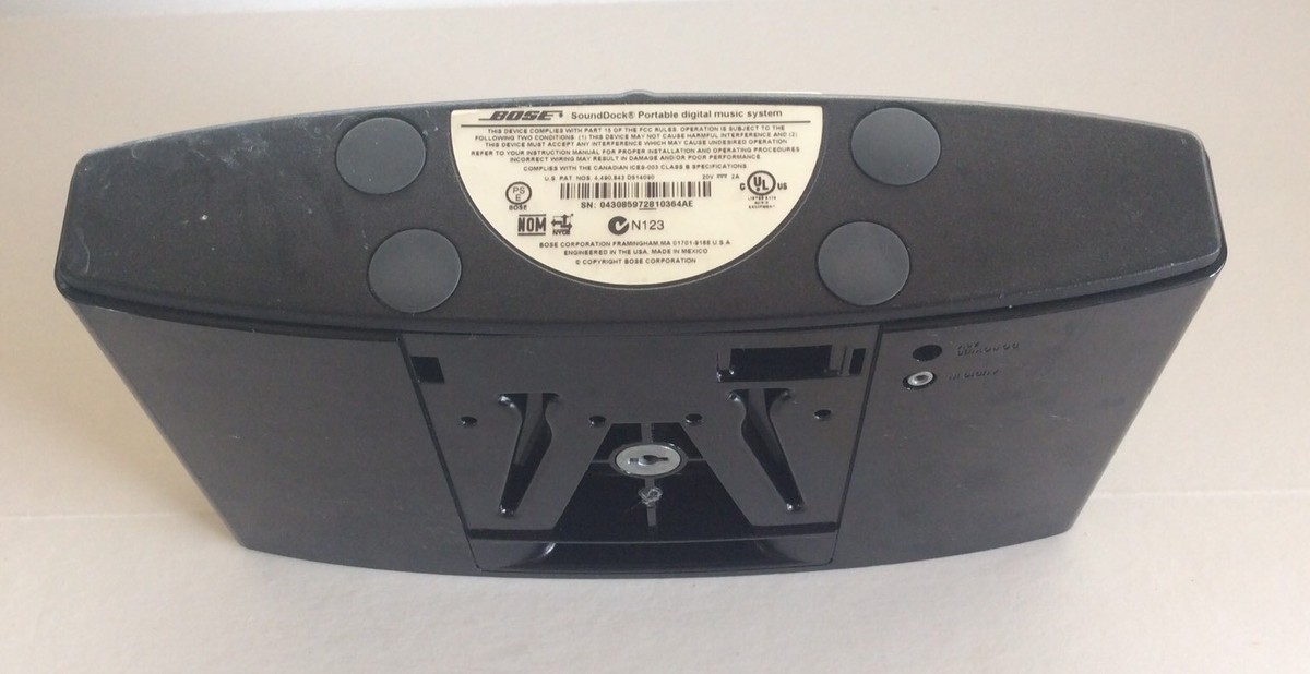 Bose Sounddock Portable For iPhone 4/4s 30 Pin Dock Only