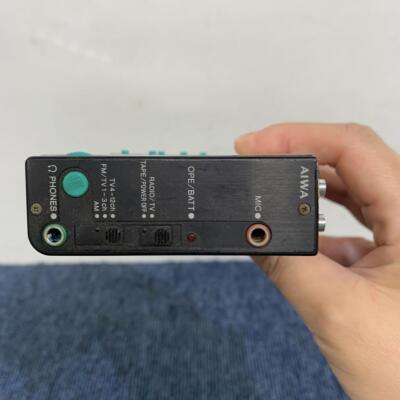 AIWA HS-J9 cassette boy Portable cassette player with radio rare