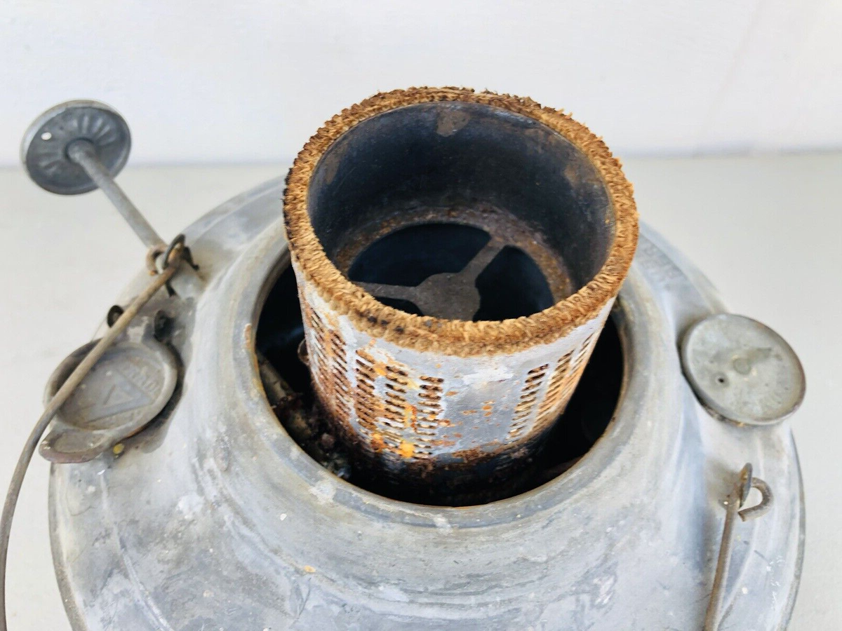 VINTAGE PERFECTION KEROSENE OIL STOVE HEATER BURNER FUEL TANK #500