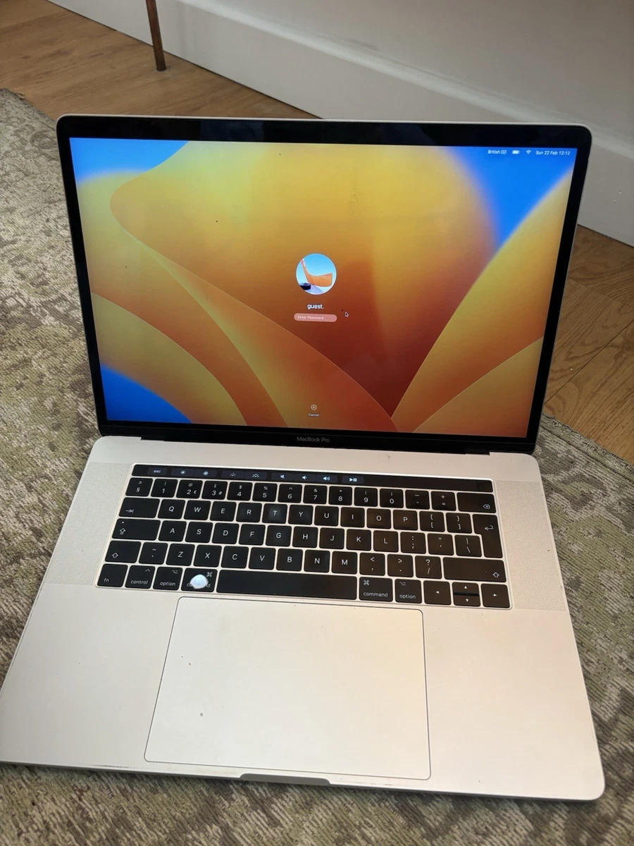 Apple MacBook Pro Intel Core i7 7th Gen. 16GB Laptops for sale