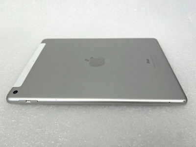 Apple iPad 5 128GB 5th Gen 9.7
