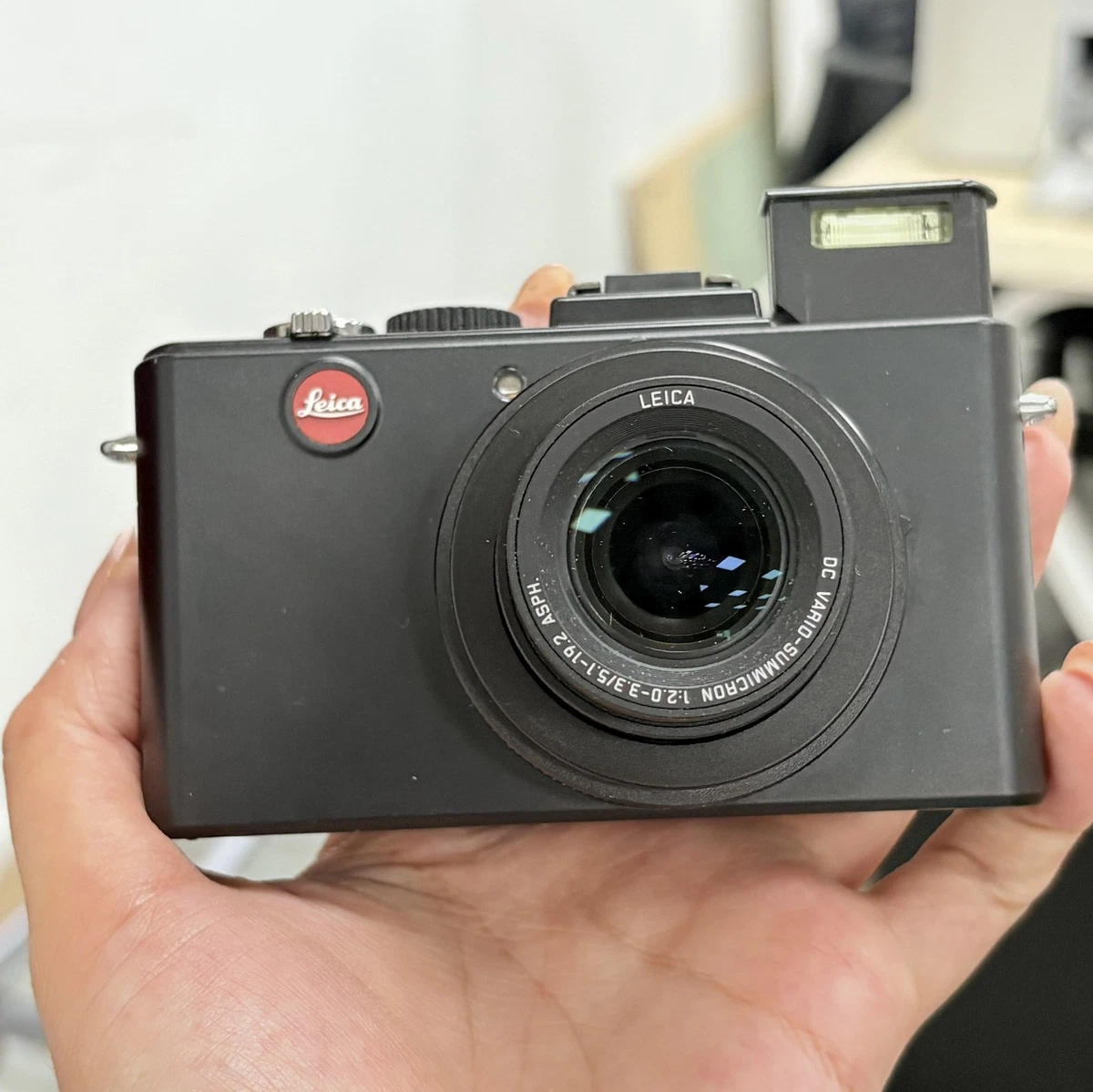 Leica D-LUX 3-9.9x Digital Cameras for Sale | Shop New & Used