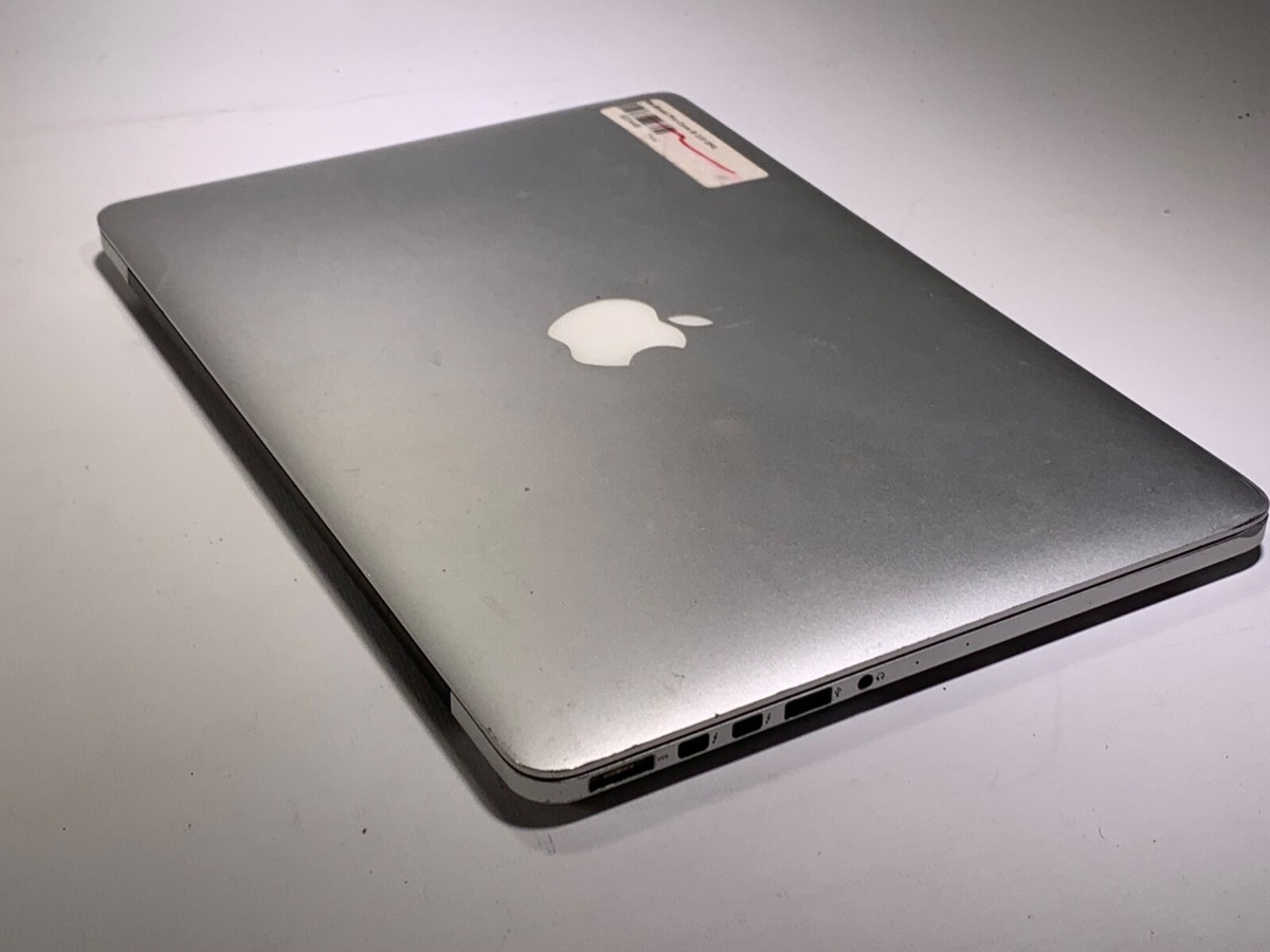 Apple MacBook Pro A1425 13.3 inch Laptop - MD212LL/A (October