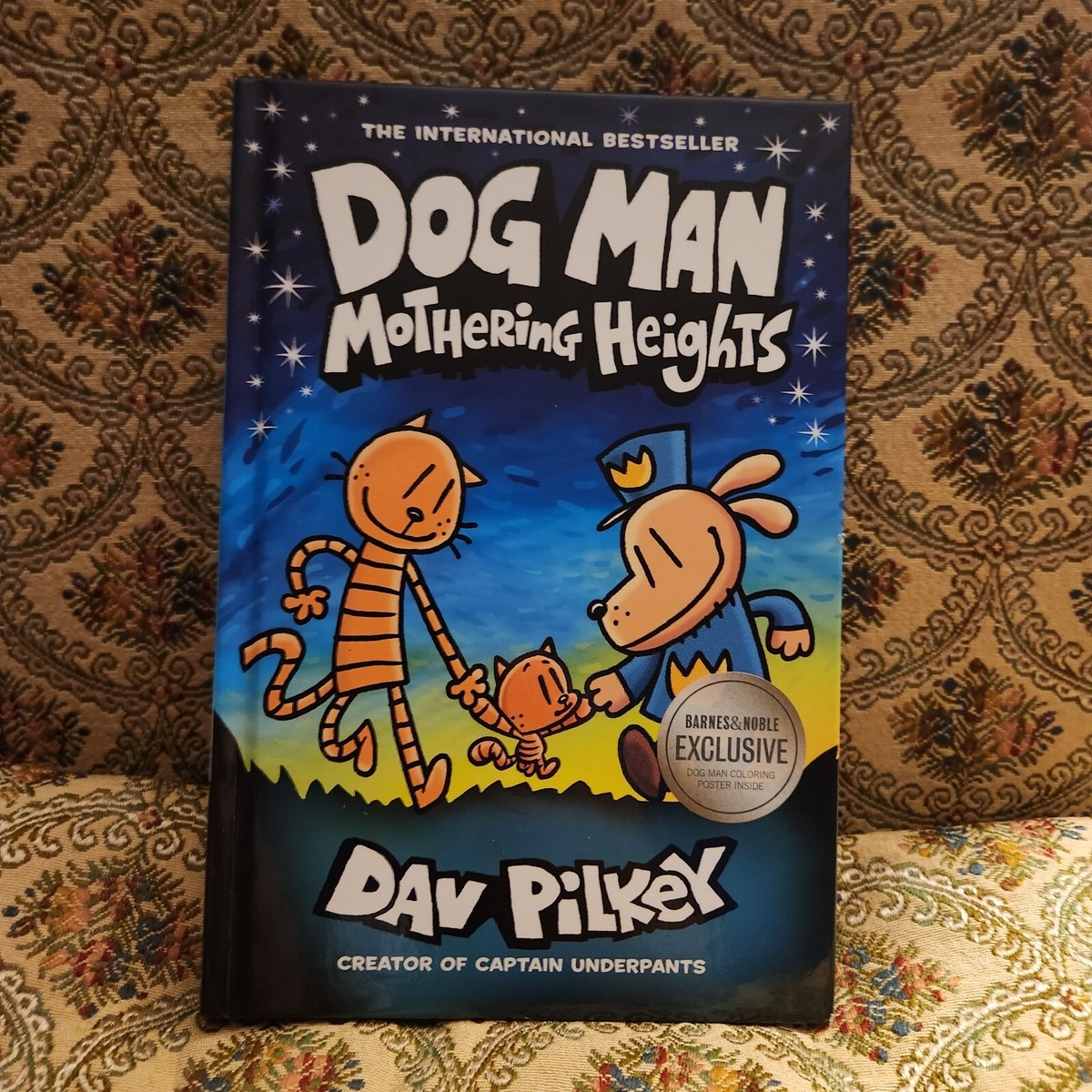 Dog Man: Mothering Heights by Dav Pilkey (2021, Hardcover