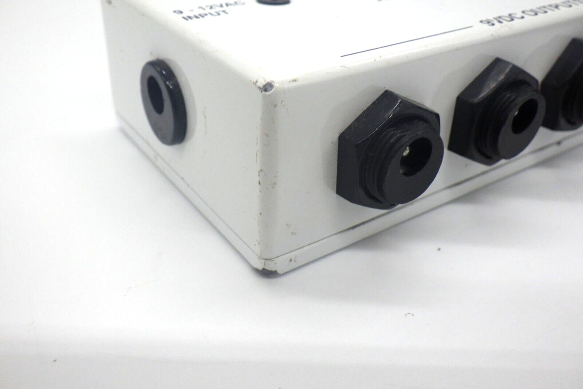 Custom Audio Japan CAJ AC / DC Station Ver.2 White Power Supply