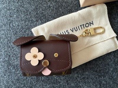 Authentic Louis Vuitton ⭐️ Limited Edition Dog Earpods Case
