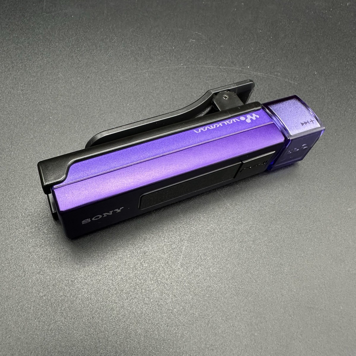 SONY NW-M505 Walkman Digital Music Player Purple 16GB Tested