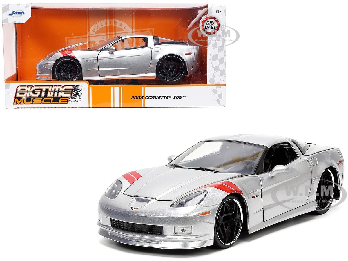 2006 CHEVROLET CORVETTE Z06 SILVER 1/24 DIECAST MODEL CAR BY JADA