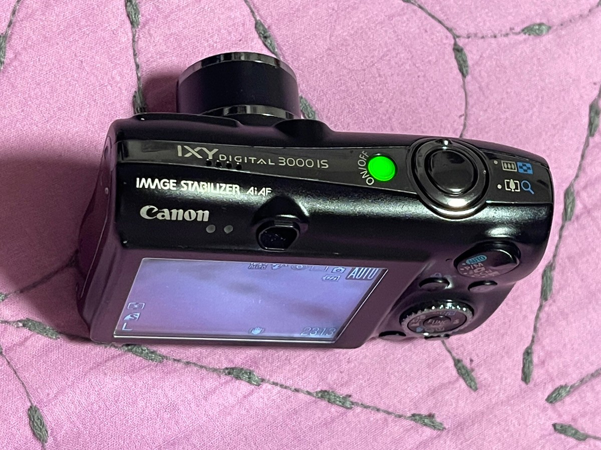 Canon IXY Digital 3000IS Camera Black PC1332 3000 IS **Lens Issue