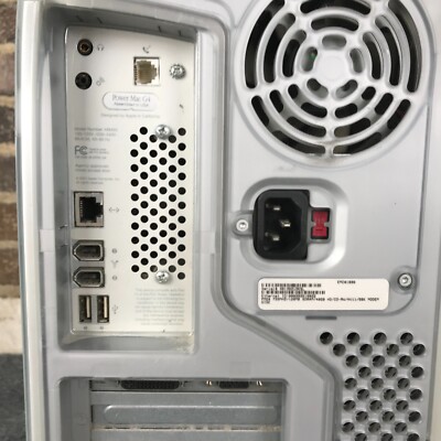 Apple PowerMac G4 M8493 PowerPC 733MHz 384MB RAM OS 10.3.9 Panther