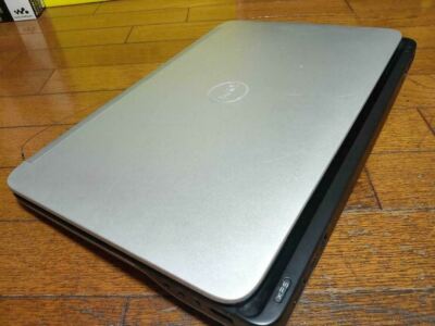DELL XPS L702X Core i7 WXGA NVIDIA GeForce GT555M 3GB Memory 16GB