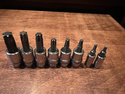 SNAP-ON TOOLS 8 PIECE 3/8”, 1/4” Dr. TORX SOCKET SET 207EFTXY* +