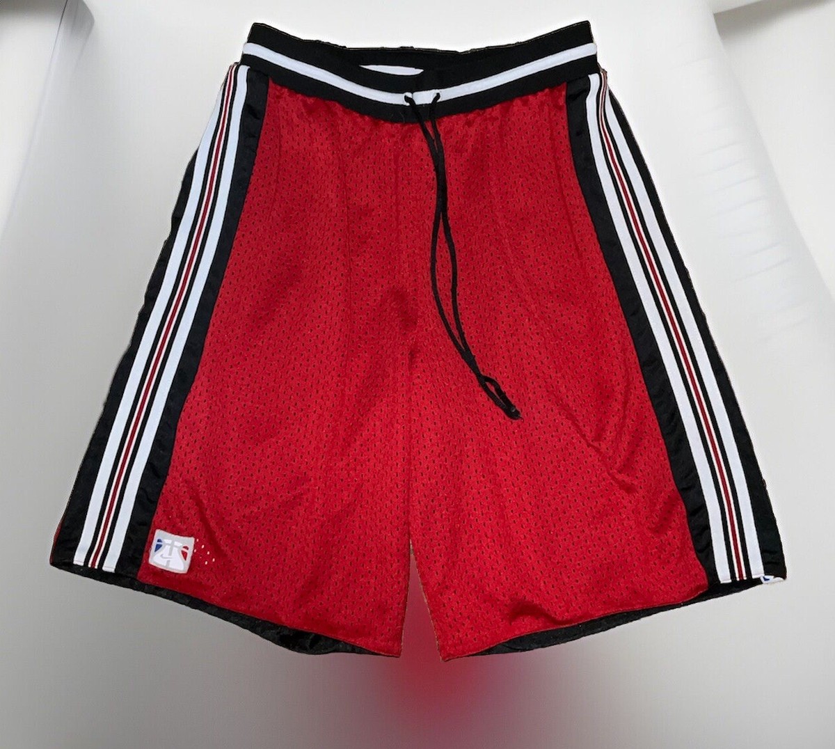 Nike Supreme Court Shorts Men's Sz Medium Black Red Reversible