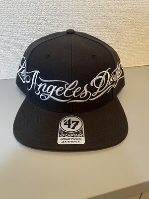 応援グッズ MLB TOKYO SERIES DODGERS MR. CARTOON s-l400.jpg