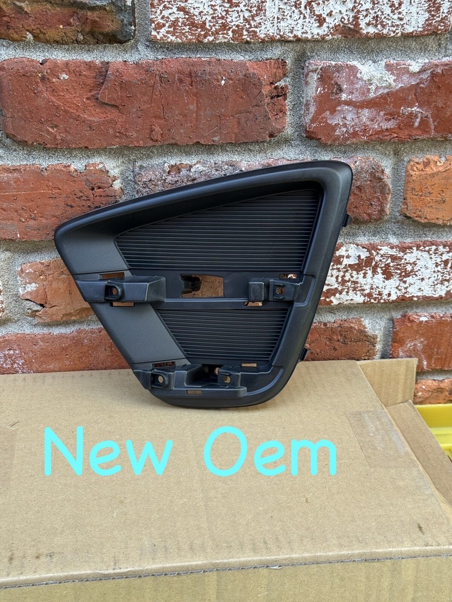 2013-2016 Mazda CX-5 Front Bumper Grille Bezel Left | Ka0g-50-C21a