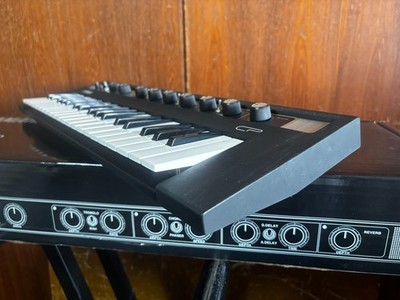 Yamaha Reface CP Electric Piano Synthesizer w/ box | eBay