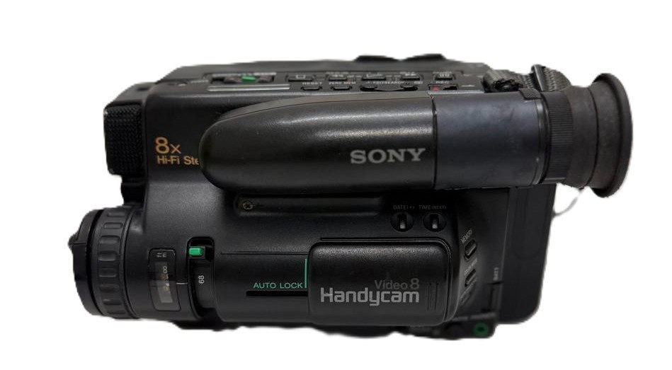 Vintage Sony Handycam CCD-TR7 8mm Video Cassette Recorder