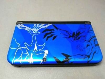 Nintendo 3DS LL Pokemon X Y Pack Xerneas Yveltal Blue Limited