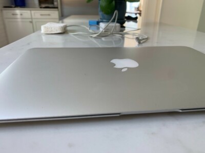 Macbook Air mid 2012 11