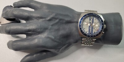 RARE Zodiac 1882 V8 Shelby 44mm Chronograph 13 Jewels Swiss Quartz