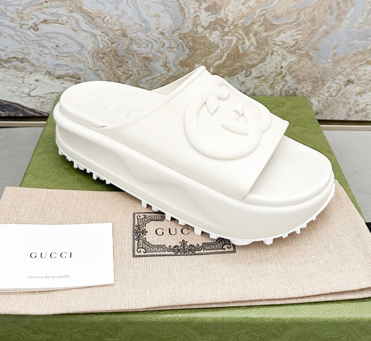 Gucci Interlocking G Platform Soft Rubber Slide Sandals | eBay