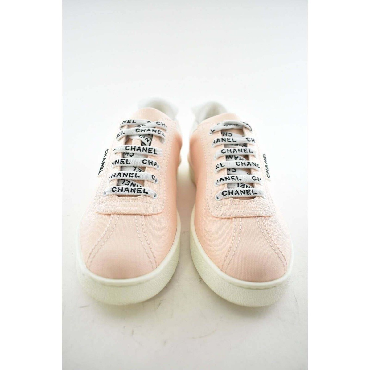 Chanel 19C Weekender Pink Canvas Logo Lace Low Flat Runner Trainer