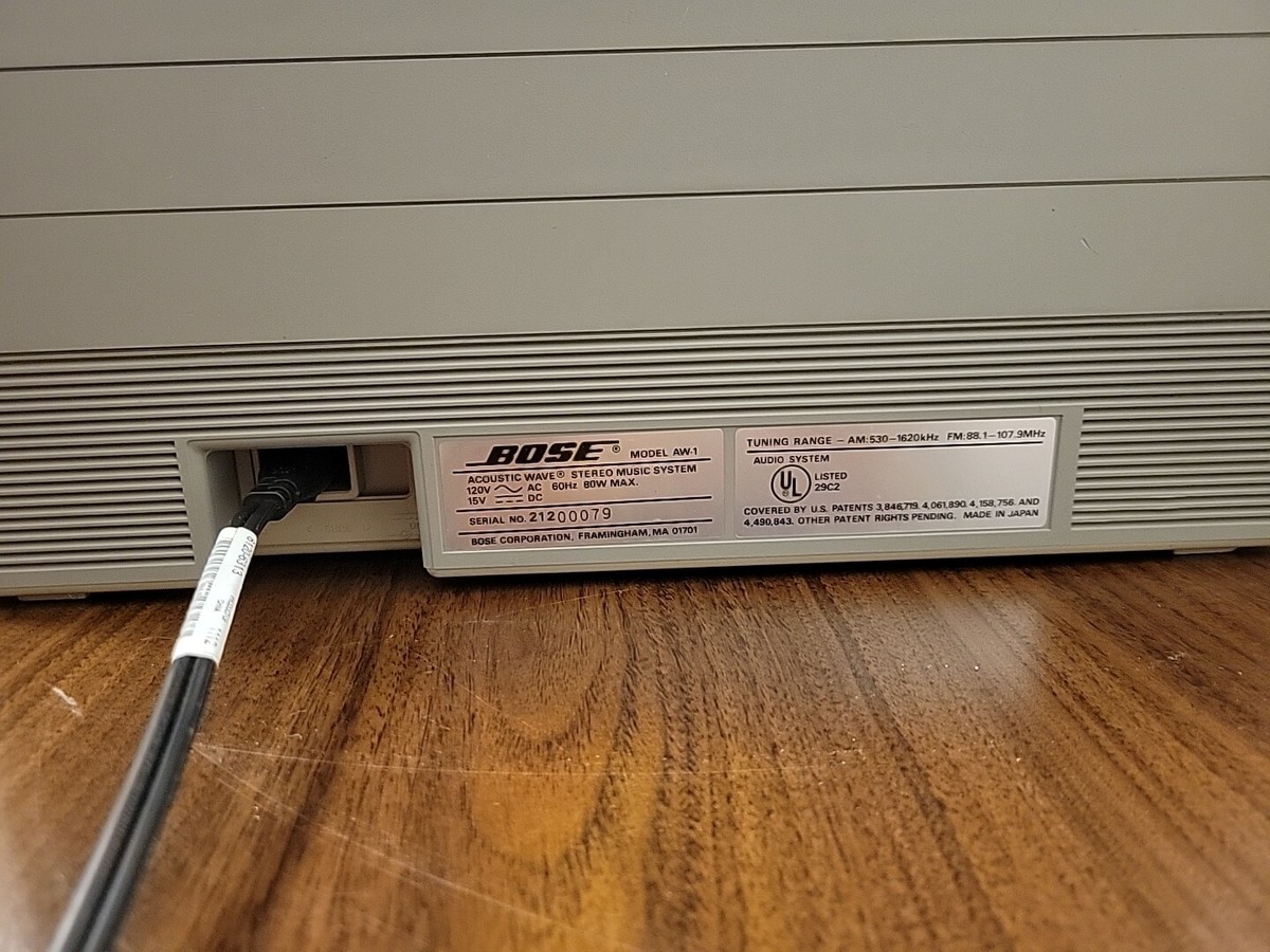 Bose Acoustic Wave Stereo Music System Model AW-1 Radio & Cassette