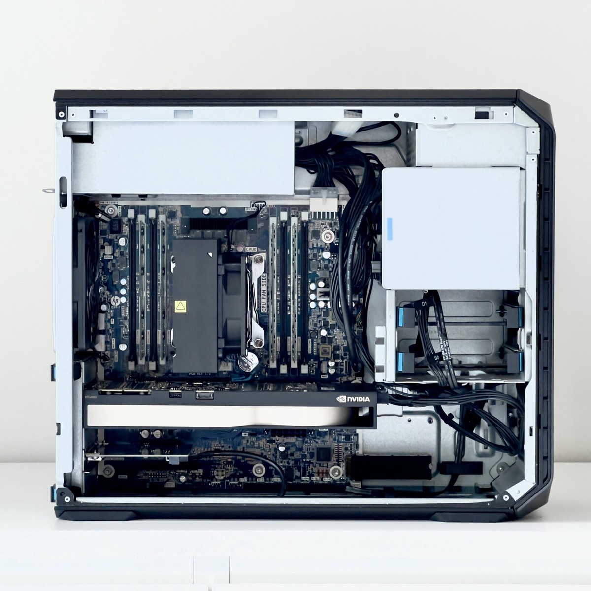 HP Z4 G4 Workstation · 10-core Xeon W-2255 · 128GB RAM · 2TB SSD