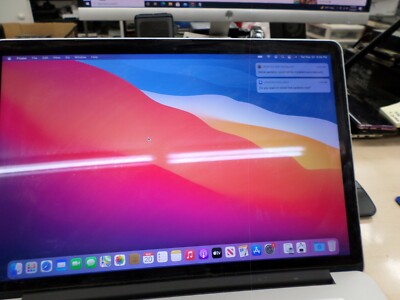 Apple MacBook Pro 15-Inch Retina (Late 2013) – i7, 16GB RAM, 512GB