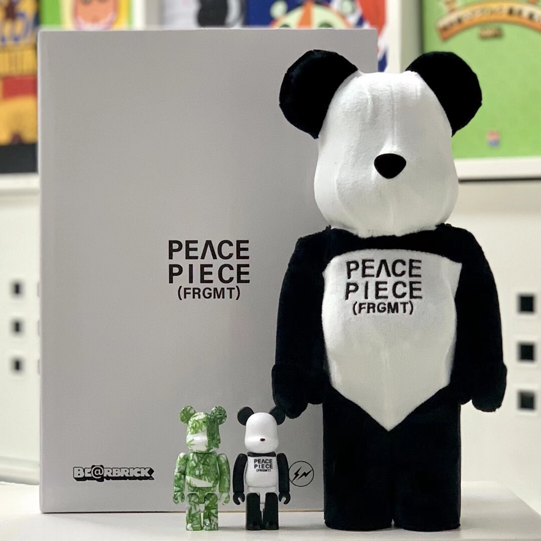 BE@RBRICK fragmentdesign PANDA 100% & 400% 3PCS Bearbrick Toy
