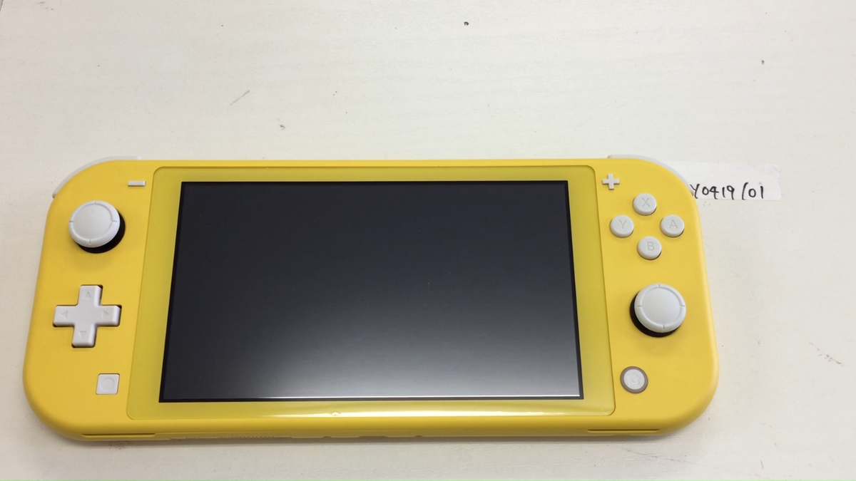 Excellent】Nintendo Switch Lite Yellow Console + Charger + Box