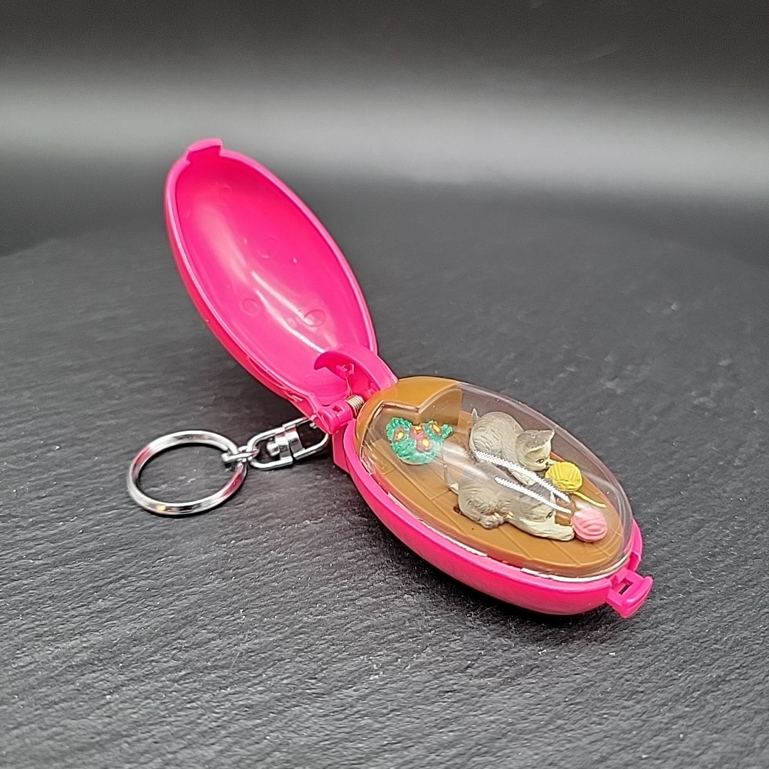 Vintage Takara 1993 Pocket Critter KITTY KITTY Keychain NON