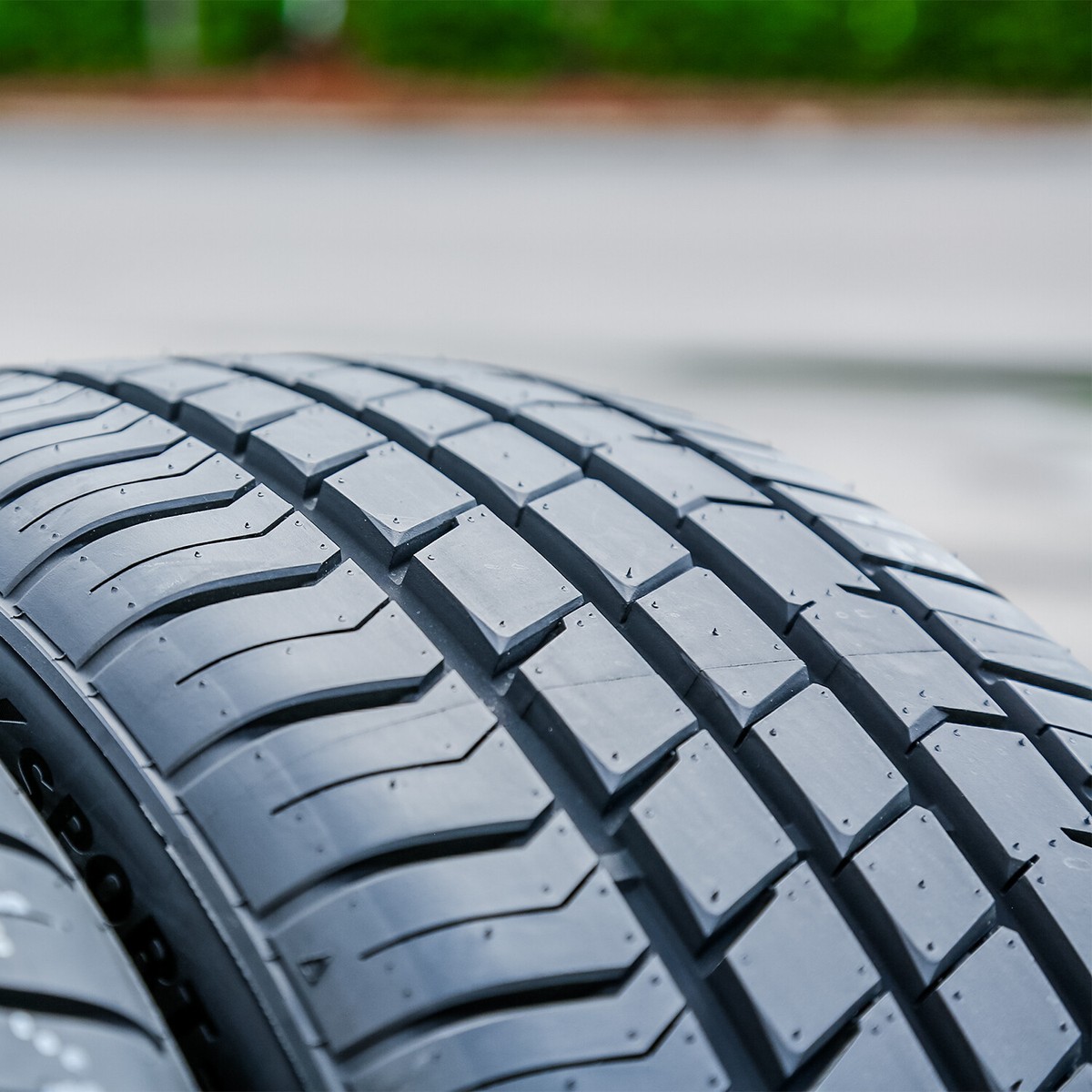 Tire Atlander Xsport-86 235/40ZR19 235/40R19 96W XL High