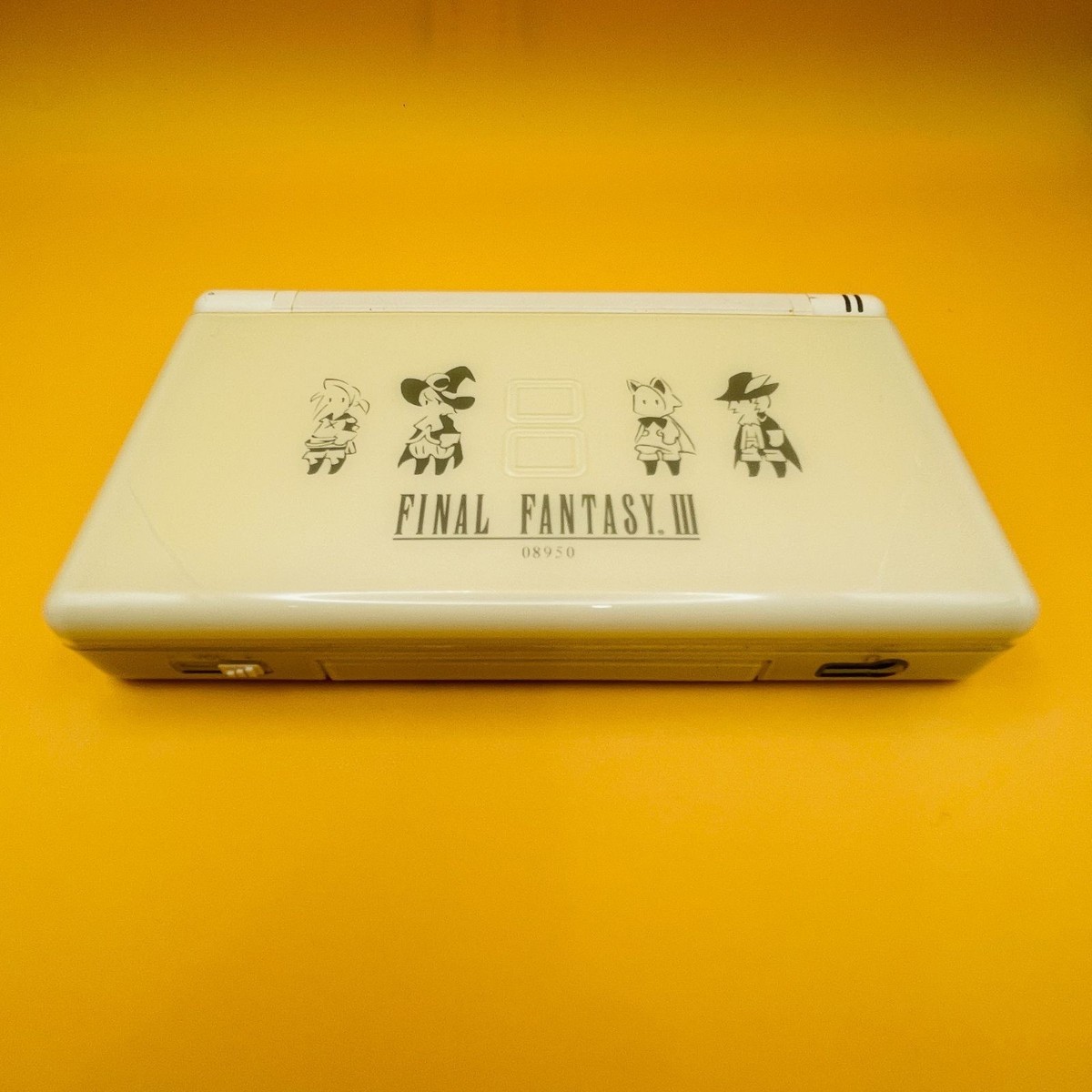 Nintendo DS Lite Final Fantasy III 3 Crystal Limited Edition FF3