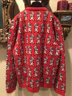 100% Authentic GUCCI Red Dancing Pig Print Wool V- Neck Sweater