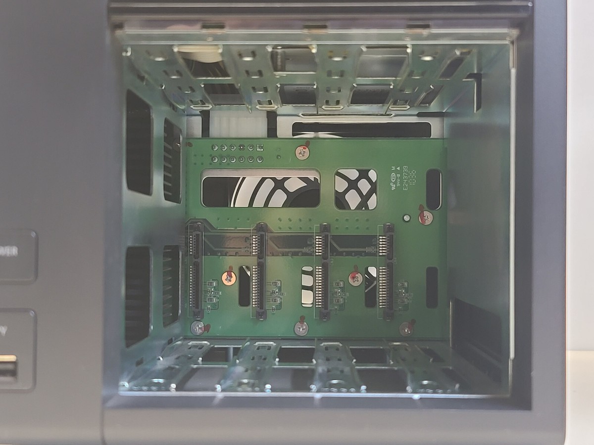 QNAP TS-439 Pro II+ 4-Disk SATA NAS 2xGbE NO DISKS PARTS/REPAIR | eBay