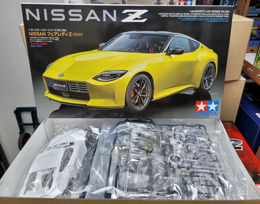 Tamiya 24363 1/24 scale Nissan Z plastic model kit | eBay
