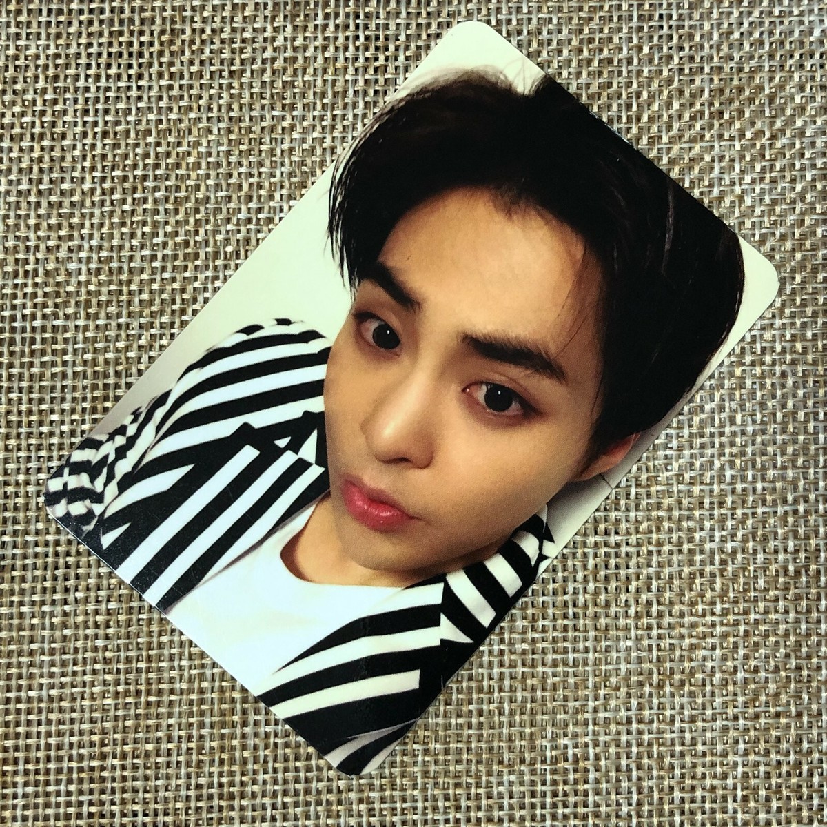 EXO XIUMIN [Love Me Right] Official Photocard, 2nd Repackage Album