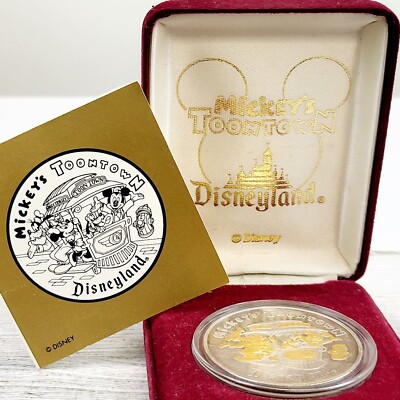 Vintage 1993 DISNEYLAND MICKEY'S TOONTOWN 1 oz .999 Silver Bullion