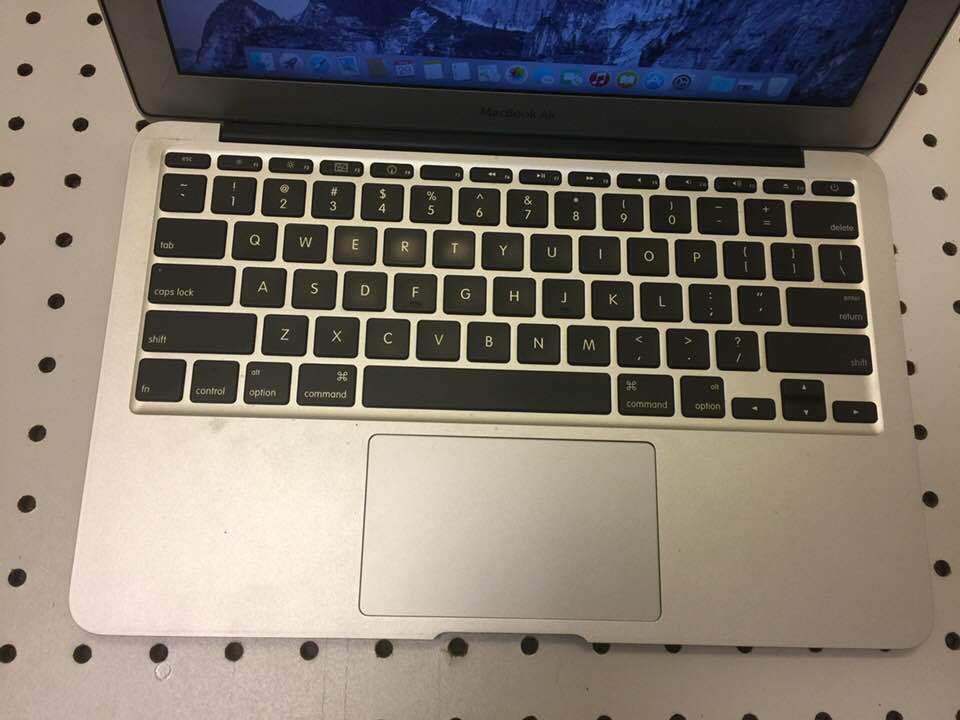Apple MacBook Air 11