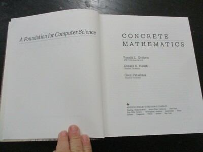Concrete mathematics,Graham,Knuth,Patashnik, h/c, 625 pp,English