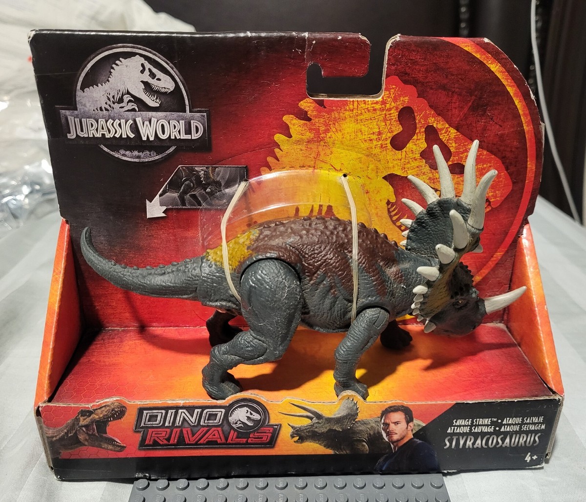 Jurassic World Park Dino Rivals Savage Strike Styracosaurus Mattel
