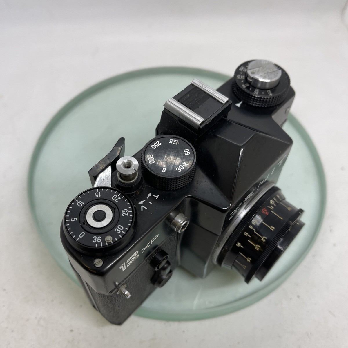 ZENIT 12 XP 35mm Film SLR M42 Screw Mount Manual Camera + INDUSTAR