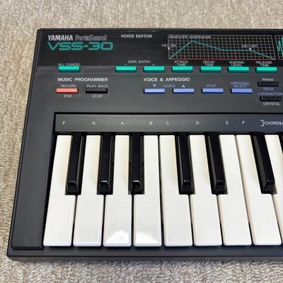 Yamaha VSS-30 Portasound Digital Voice Sampler Portable Keyboard