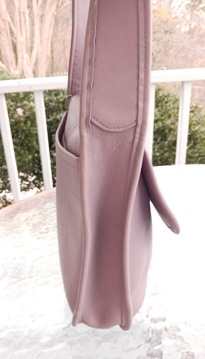 Coach 9034 RARE Vintage 1990's Lavender Purple Ergo Flap Leather