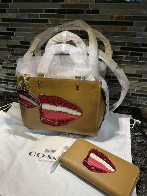 👄Coach X Tom Wesselmann Lips Smile Rogue 25 Handbag CA125