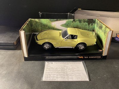 ホットウィール 1/18 1969 シボレーコルベット ZL1 ライトイエロー