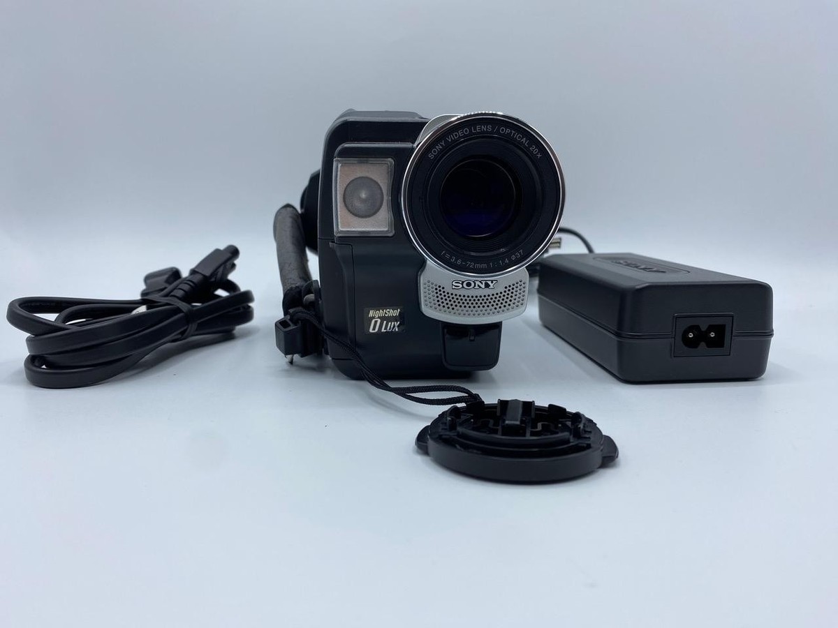 Sony NTSC HandyCam Standard 8/Hi8 Camcorder - Video Transfer(CCD