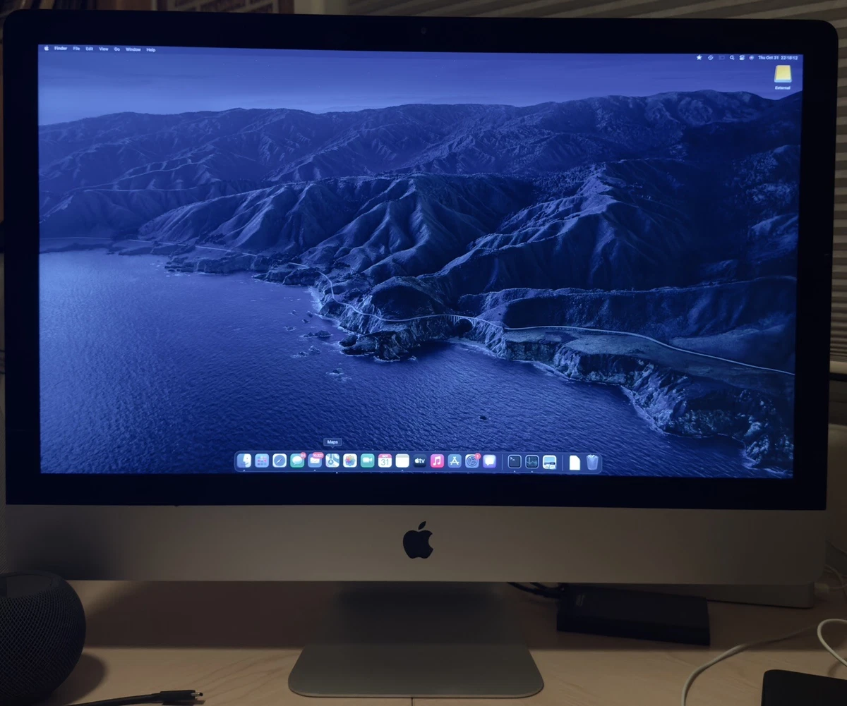 Apple iMac with Retina 5K display Intel Core i7 7th Gen. Apple